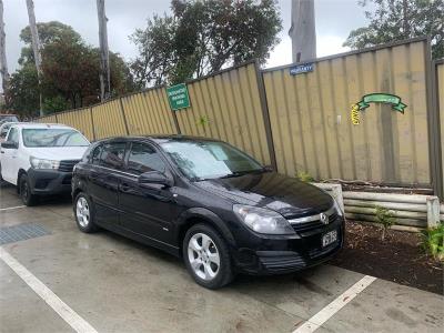 2006 HOLDEN ASTRA CDX 5D HATCHBACK AH MY06 for sale in South Wentworthville