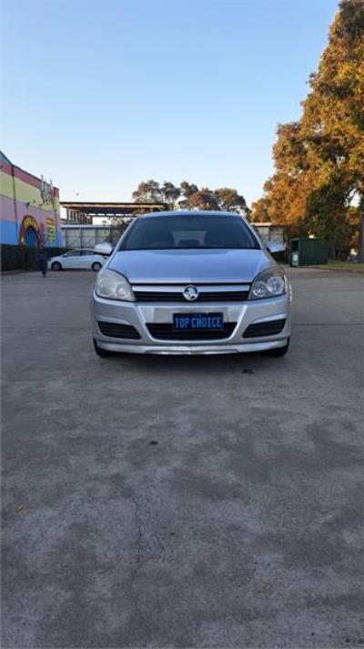 2008 HOLDEN ASTRA SRi 5D HATCHBACK AH MY08 for sale in Leumeah