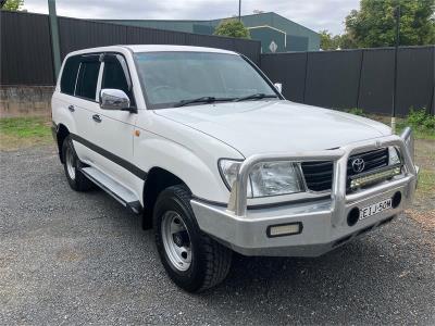 1999 TOYOTA LANDCRUISER GXL (4x4) 4D WAGON HZJ105R for sale in Kempsey