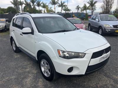 2009 MITSUBISHI OUTLANDER LS (4x4) 4D Wagon ZH MY10 for sale in Kempsey