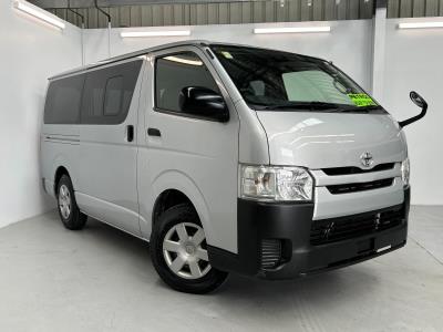 2017 TOYOTA HIACE VAN for sale in Breakwater