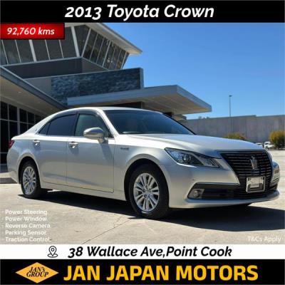 2013 Toyota Crown Sedan for sale in Point Cook